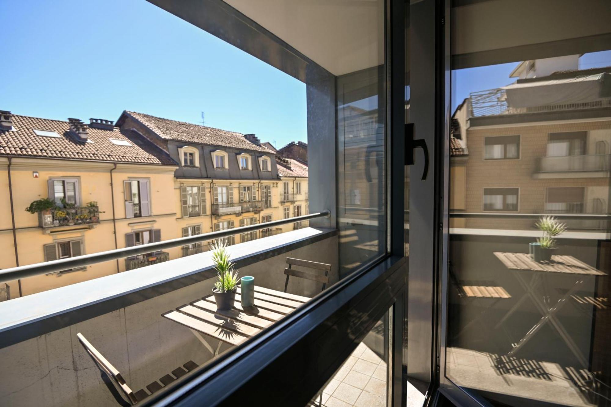 Top Living Apartments - San Salvario Torino Eksteriør billede